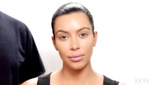 Kim Kardashian Use 3 Eyeliner In Daytime