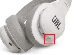 How to Connect JBL Bluetooth Headphones