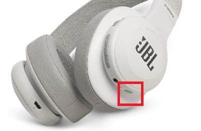 How to Connect JBL Bluetooth Headphones